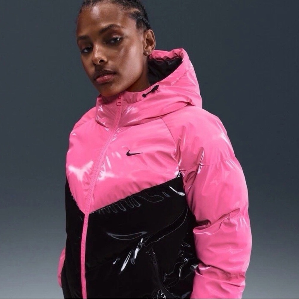 Nike Sportswear Women's Therma Fit Shine Black Pink Puffer $230 HV5242-649 NEW